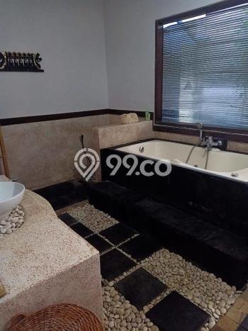 Vila Nyaman Kawasan , Area 416m2m², Pemandangan Indah sekitar Vila Nyaman Kawasan , Area 416m2m², Pemandangan Indah sekitar