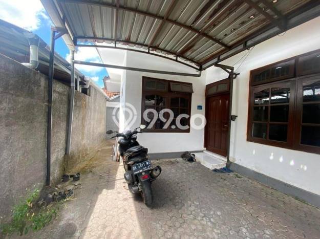 Jual Rumah Strategis Bagus Punya 6 KT di Denpasar Barat Denpasar SHM Jual Rumah Strategis Bagus Punya 6 KT di Denpasar Barat Denpasar SHM