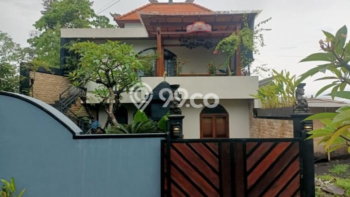 Vila Terawat Kawasan Kediri, Area 105m2m², Lingkungan Asri dan aman Vila Terawat Kawasan Kediri, Area 105m2m², Lingkungan Asri dan aman