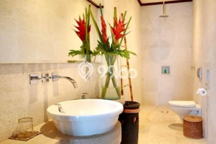 Vila Strategis Kawasan , Dimensi 1500m2m², Dekat ke beragam keperluan Vila Strategis Kawasan , Dimensi 1500m2m², Dekat ke beragam keperluan