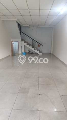 LOKASI BISNIS! Ruko Disewakan di Mekar Wangi, Luas 125m², Jalan Strategis LOKASI BISNIS! Ruko Disewakan di Mekar Wangi, Luas 125m², Jalan Strategis