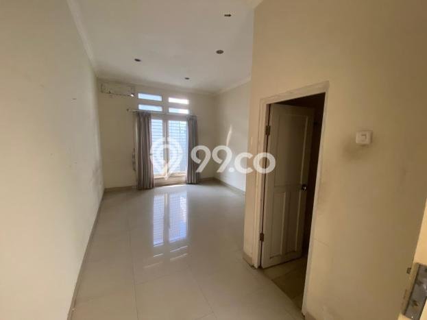 Jual Hotel Strategis di Cikutra, Luas 500m², Mainroad, Kawasan Komersial Jual Hotel Strategis di Cikutra, Luas 500m², Mainroad, Kawasan Komersial