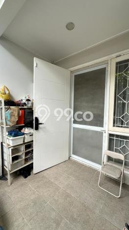 Jual Rumah Eksklusif 2 KT di Gading Serpong, Tangerang Jual Rumah Eksklusif 2 KT di Gading Serpong, Tangerang