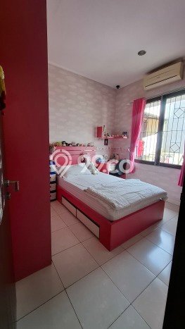 Rumah Mewah LB 140m2 Siap Pakai Desain Elegan di Gading Serpong, Tangerang Rumah Mewah LB 140m2 Siap Pakai Desain Elegan di Gading Serpong, Tangerang