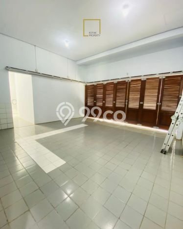 Disewakan Rumah Harga Terjangkau di Pejaten Jakarta Selatan Punya 5 Kamar Tidur Disewakan Rumah Harga Terjangkau di Pejaten Jakarta Selatan Punya 5 Kamar Tidur
