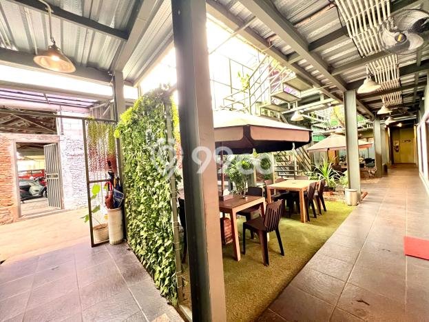 Hunian Elit LB 350m2 Siap Huni Desain Elegan di Pejaten, Jakarta Selatan Hunian Elit LB 350m2 Siap Huni Desain Elegan di Pejaten, Jakarta Selatan