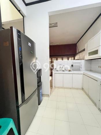 Rumah Disewakan Jakarta Selatan LT 170m2 LB 200m2 Area Pejaten Rumah Disewakan Jakarta Selatan LT 170m2 LB 200m2 Area Pejaten