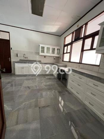 Sewa Rumah Harga Terjangkau di Kemang Jakarta Selatan Punya 5 KT Sewa Rumah Harga Terjangkau di Kemang Jakarta Selatan Punya 5 KT