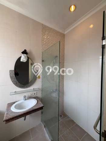 Rumah kawasan Pejaten, Jakarta Selatan, LT 124m² LB 250m² Rumah kawasan Pejaten, Jakarta Selatan, LT 124m² LB 250m²