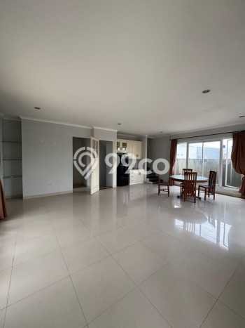 LOKASI PREMIUM! Rumah di Pejaten, 3 KT, Lingkungan Tenang, Luas 124m² Bangunan 250m² LOKASI PREMIUM! Rumah di Pejaten, 3 KT, Lingkungan Tenang, Luas 124m² Bangunan 250m²