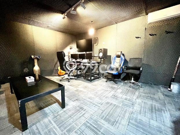 Rumah Elit LB 350m2 Siap Huni Desain Elegan di Pejaten, Jakarta Selatan Rumah Elit LB 350m2 Siap Huni Desain Elegan di Pejaten, Jakarta Selatan