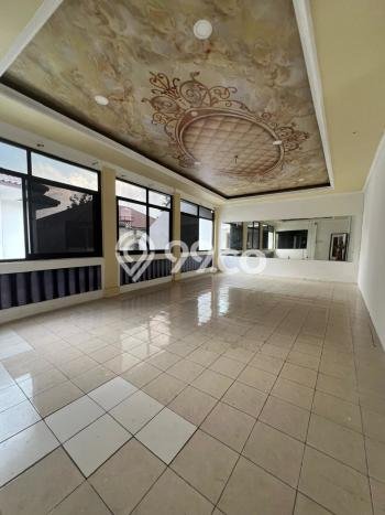 Hunian Modern Untuk Disewakan di Ampera Jakarta Selatan 5 KT & 5 KM Hunian Modern Untuk Disewakan di Ampera Jakarta Selatan 5 KT & 5 KM