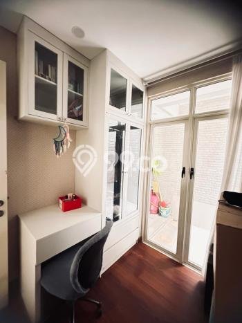 Jual Rumah Eksklusif 3 KT di Pakuwon City, Surabaya Jual Rumah Eksklusif 3 KT di Pakuwon City, Surabaya