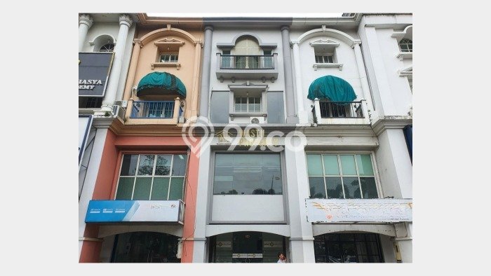 Untuk Dijual! Ruko di Gandaria Jakarta Selatan LT 85m2 / LB 340m2 Kawasan Bisnis Untuk Dijual! Ruko di Gandaria Jakarta Selatan LT 85m2 / LB 340m2 Kawasan Bisnis