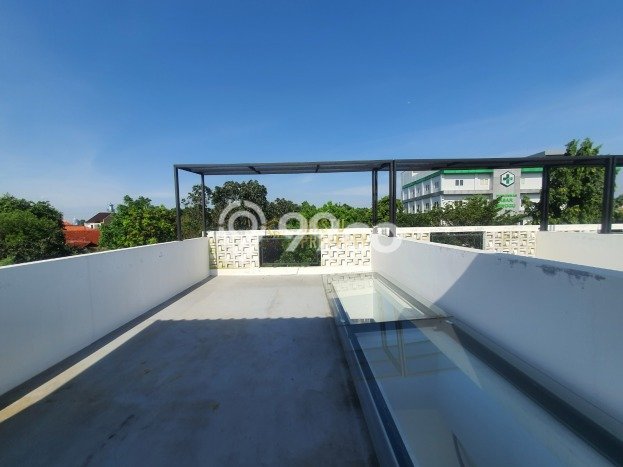 Lokasi Strategis! Dijual Ruko Bisnis di Jagakarsa, Jakarta Selatan Kondisi Baik Lokasi Strategis! Dijual Ruko Bisnis di Jagakarsa, Jakarta Selatan Kondisi Baik
