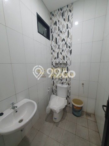 FOR SALE! Ruko di Jagakarsa Jakarta Selatan, LT 94m2, LB 181m2 FOR SALE! Ruko di Jagakarsa Jakarta Selatan, LT 94m2, LB 181m2