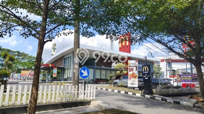 Unit Komersial Dijual di Makassar LT 2909m2 & LB 300m2 Unit Komersial Dijual di Makassar LT 2909m2 & LB 300m2