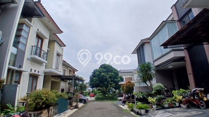 Jual Rumah Mewah Megah Dengan View Cantik di Jatibening, Bekasi Jual Rumah Mewah Megah Dengan View Cantik di Jatibening, Bekasi