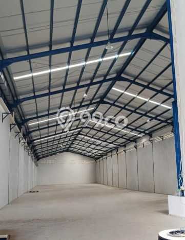 LOKASI BISNIS! Gudang For Rent di Karawang Timur, Luas 1500m², Area Utama, Ready Usaha LOKASI BISNIS! Gudang For Rent di Karawang Timur, Luas 1500m², Area Utama, Ready Usaha