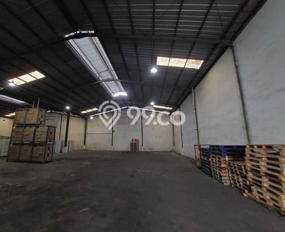 Gudang disewakan lokasi strategis Cakung Jakarta Timur 1000m2 Gudang disewakan lokasi strategis Cakung Jakarta Timur 1000m2