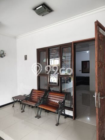Rumah Sewa Jakarta Timur LT 96m2 LB 180m2 Area Metland Menteng Rumah Sewa Jakarta Timur LT 96m2 LB 180m2 Area Metland Menteng
