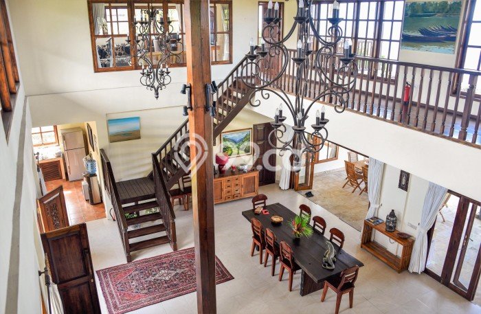 Vila Kawasan , Area 1440m2m², Posisi Strategis Vila Kawasan , Area 1440m2m², Posisi Strategis