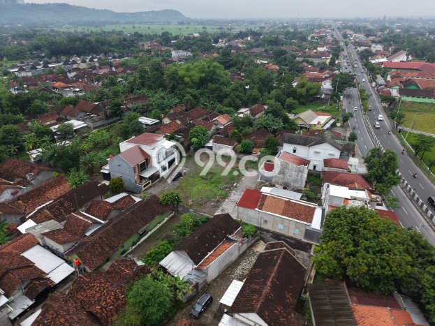 Jarang Ada! Tanah di Prambanan Punya Luas 139m2 AJB Jarang Ada! Tanah di Prambanan Punya Luas 139m2 AJB