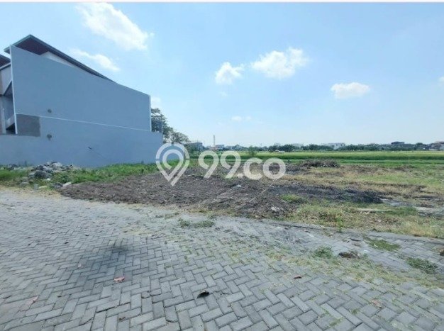 Kavling Tanah untuk Dijual di Bantul, Yogyakarta, Luas 214m2 Kavling Tanah untuk Dijual di Bantul, Yogyakarta, Luas 214m2