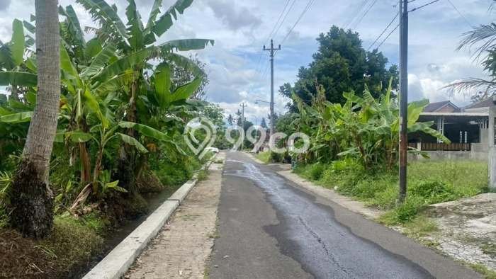 Tanah Dijual di Yogyakarta Seluas 120m2 Strategis Tanah Dijual di Yogyakarta Seluas 120m2 Strategis