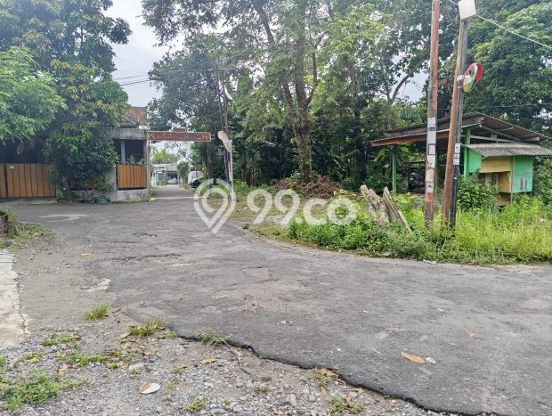 Tanah Dijual di Sleman Seluas 121m2 Strategis Tanah Dijual di Sleman Seluas 121m2 Strategis