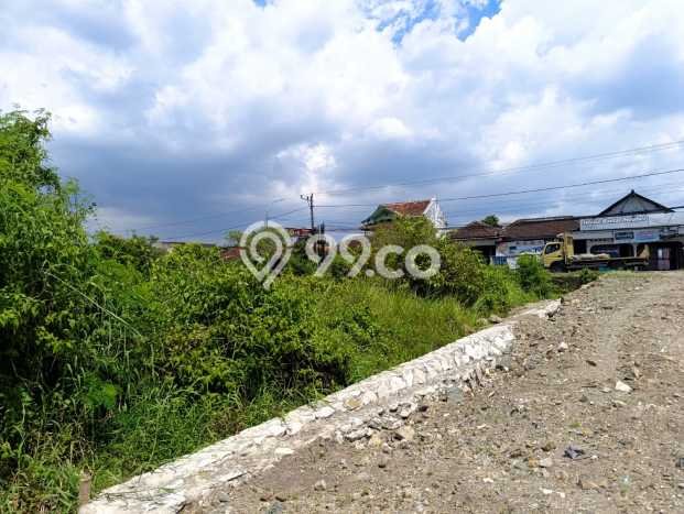 Kavling Tanah Dijual di Banguntapan, Bantul, Luas 112m2 Area Strategis Kavling Tanah Dijual di Banguntapan, Bantul, Luas 112m2 Area Strategis
