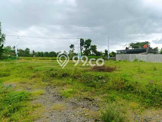 Lahan Dijual Lokasi Strategis di Sleman dengan Luas 112m2 Lahan Dijual Lokasi Strategis di Sleman dengan Luas 112m2