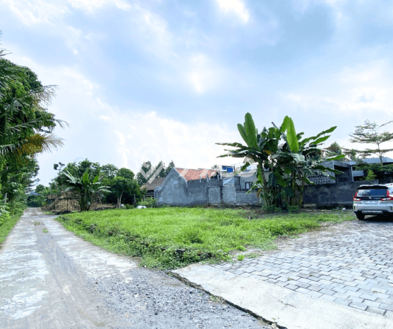 Lahan Dijual Lokasi Ngemplak, Sleman dengan Luas Tanah 137m2 dan Status PPJB Lahan Dijual Lokasi Ngemplak, Sleman dengan Luas Tanah 137m2 dan Status PPJB