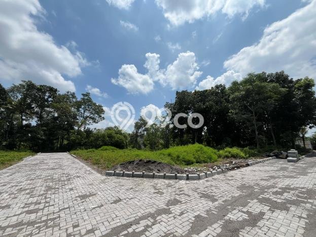 Lahan Strategis di Kalasan Dijual dengan Luas 119m2 Lahan Strategis di Kalasan Dijual dengan Luas 119m2