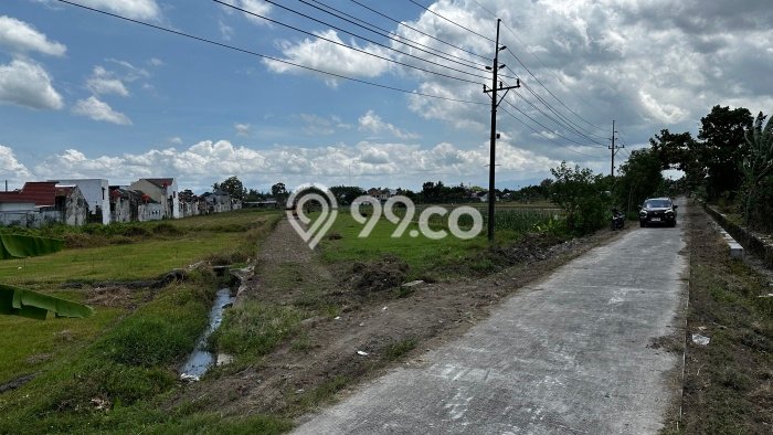 Kavling Tanah Dijual di Godean Sleman Spesifikasi 108m2 Kavling Tanah Dijual di Godean Sleman Spesifikasi 108m2