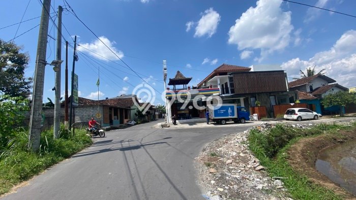 Tanah untuk Dijual Lokasi Sleman, Sleman Luas 230m2 SHM Tanah untuk Dijual Lokasi Sleman, Sleman Luas 230m2 SHM