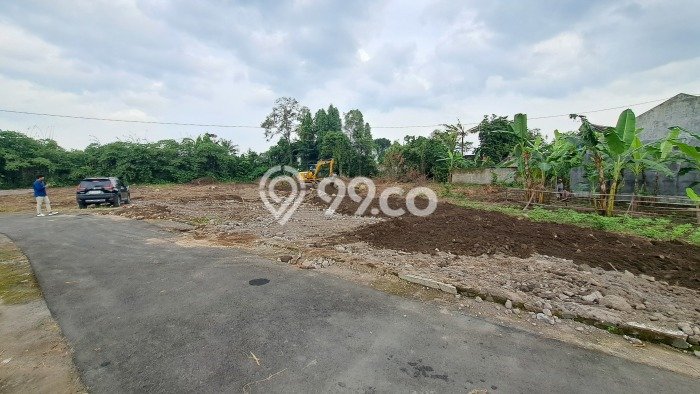 Jarang Ada! Tanah di Kalasan Punya Luas 100m2 SHM Jarang Ada! Tanah di Kalasan Punya Luas 100m2 SHM