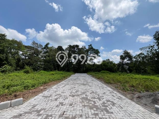 For Sale Tanah Kawasan Maguwoharjo, Luas 119m², Dekat Maguwoharjo, Yogyakarta, Yogyakarta For Sale Tanah Kawasan Maguwoharjo, Luas 119m², Dekat Maguwoharjo, Yogyakarta, Yogyakarta