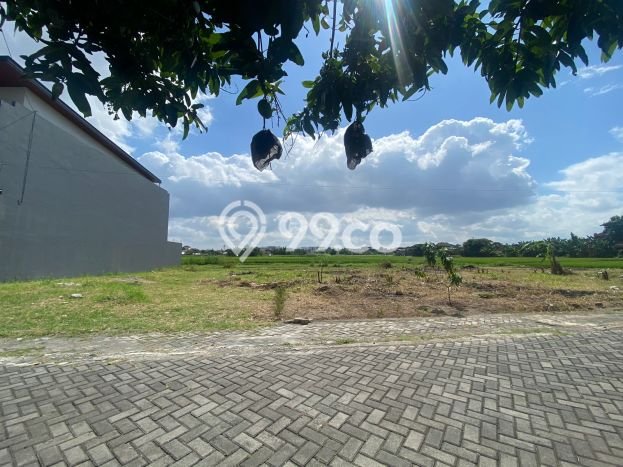 Jual Tanah Kawasan Komersial Kawasan Sleman, Luas 213m2m², Prospek Tinggi Jual Tanah Kawasan Komersial Kawasan Sleman, Luas 213m2m², Prospek Tinggi