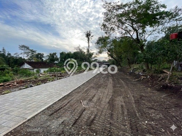 Tanah di Sleman, Sleman Luas 121m2 Dijual Segera Tanah di Sleman, Sleman Luas 121m2 Dijual Segera