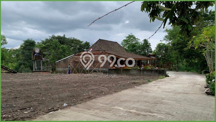 Kavling Tanah untuk Dijual di Sleman, Yogyakarta, Luas 201m2 Kavling Tanah untuk Dijual di Sleman, Yogyakarta, Luas 201m2