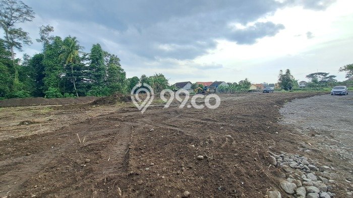 Dijual Tanah 120m2 di Maguwoharjo, Yogyakarta Dijual Tanah 120m2 di Maguwoharjo, Yogyakarta