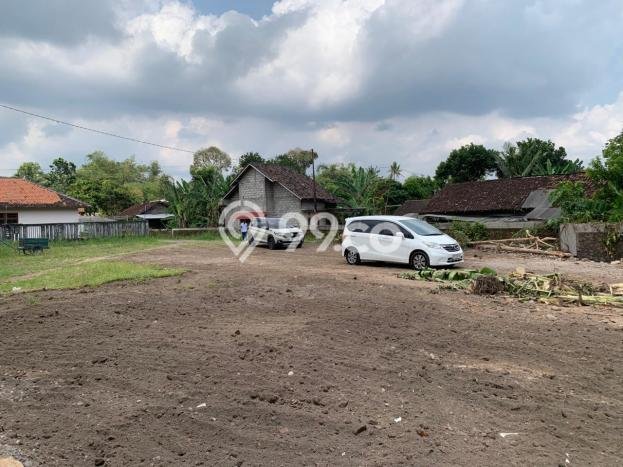 Dijual Tanah di Tempel Sleman Luas 141m2 SHM Dijual Tanah di Tempel Sleman Luas 141m2 SHM