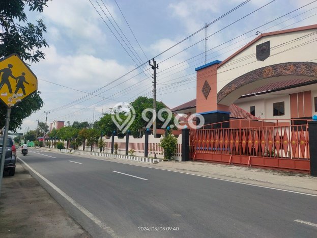 Lahan Kosong Dijual di Sleman dengan Area 129m2 Lahan Kosong Dijual di Sleman dengan Area 129m2