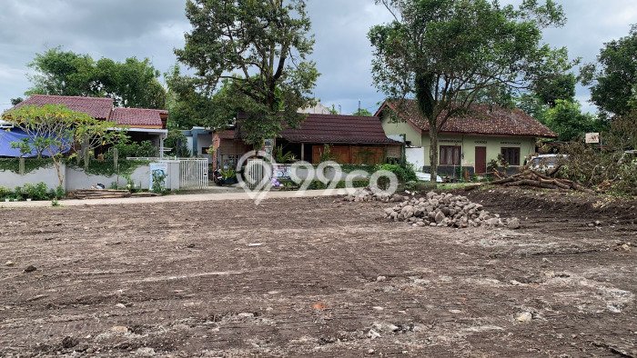 Lahan untuk Dijual di Ngaglik Sleman Luas 181m2 Lahan untuk Dijual di Ngaglik Sleman Luas 181m2
