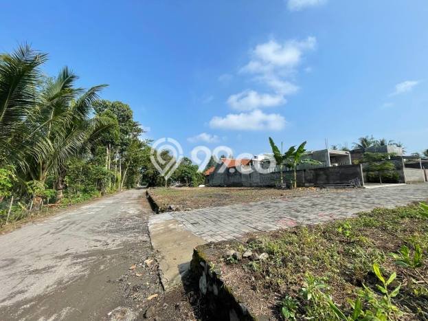Tanah Dijual Lokasi Ngaglik, Sleman dengan Luas Tanah 137m2 dan Status SHM Tanah Dijual Lokasi Ngaglik, Sleman dengan Luas Tanah 137m2 dan Status SHM
