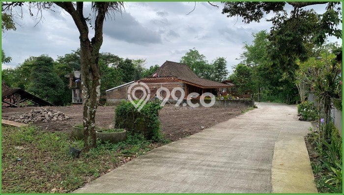 Kavling Tanah untuk Dijual di Sleman, Yogyakarta, Luas 201m2 Kavling Tanah untuk Dijual di Sleman, Yogyakarta, Luas 201m2