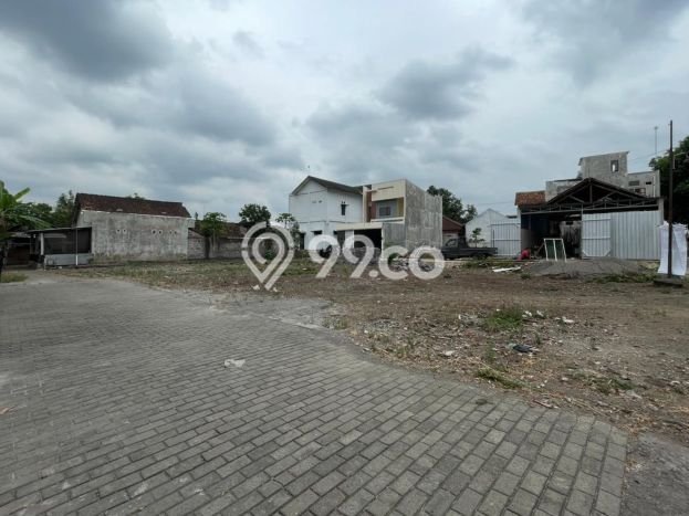Jarang Ada! Tanah di Sleman Punya Luas 265m2 AJB Jarang Ada! Tanah di Sleman Punya Luas 265m2 AJB