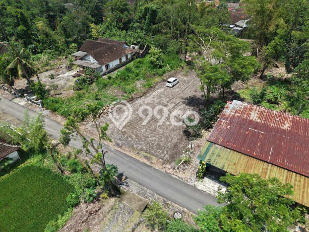 Dijual Tanah Lokasi Maguwoharjo, Yogyakarta Seluas 121m2 Dijual Tanah Lokasi Maguwoharjo, Yogyakarta Seluas 121m2