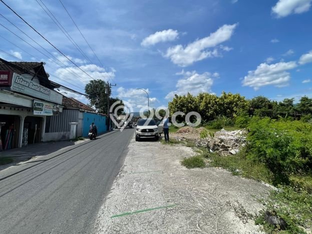 Tanah untuk Dijual Lokasi Banguntapan, Bantul Luas 130m2 SHM Tanah untuk Dijual Lokasi Banguntapan, Bantul Luas 130m2 SHM